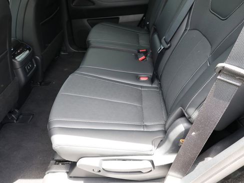 Certified 2026 INFINITI QX60 Pure w/ Cargo Package FWD image 19