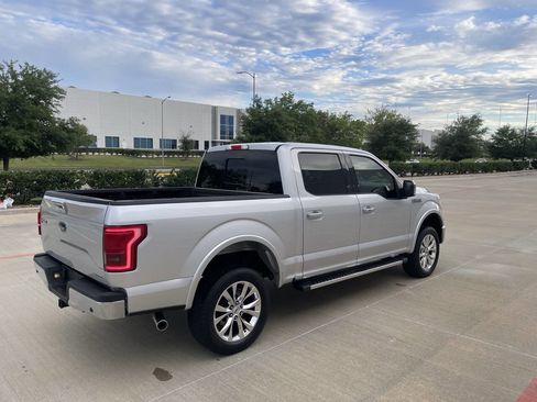 Used 2015 Ford F150 Lariat w/ Equipment Group 502A Luxury image 9