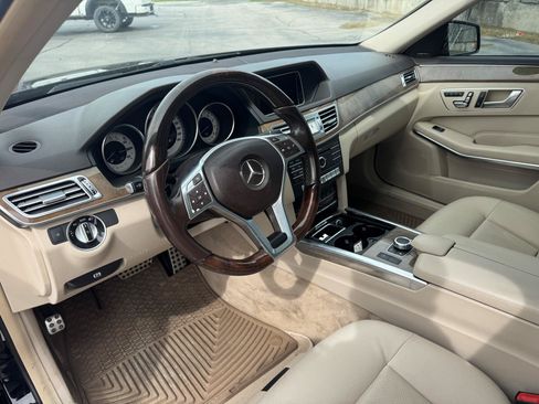 Used 2016 Mercedes-Benz E 350 Sedan image 13