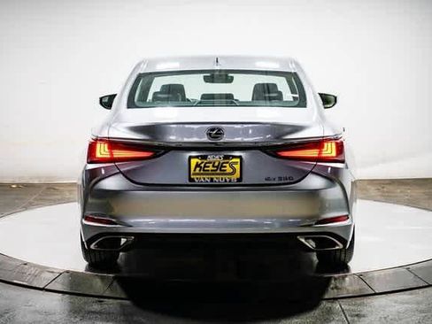 Used 2025 Lexus ES 350 image 3