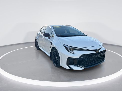 Used 2025 Toyota Corolla Premium image 2