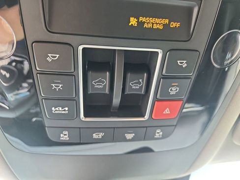 New 2026 Kia Carnival SX Prestige FWD image 30