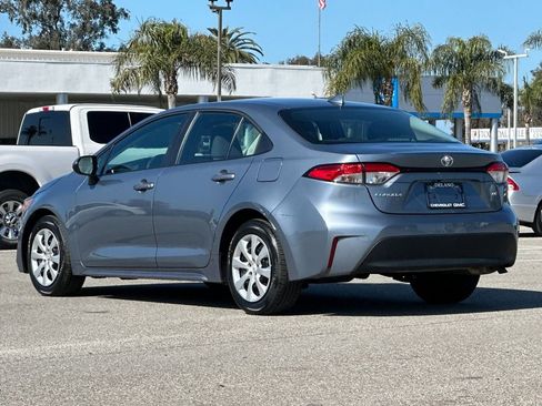 Used 2025 Toyota Corolla LE image 3