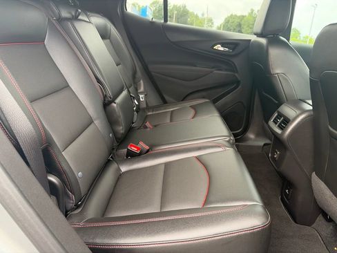 Used 2023 Chevrolet Equinox RS w/ RS Leather Package AWD/4WD image 37