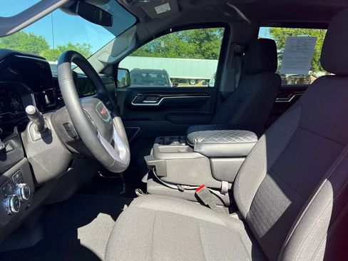 Used 2025 GMC Sierra 1500 Elevation w/ X31 Off-Road Package image 4