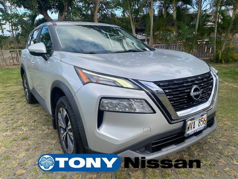 Used 2023 Nissan Rogue SV FWD image 1