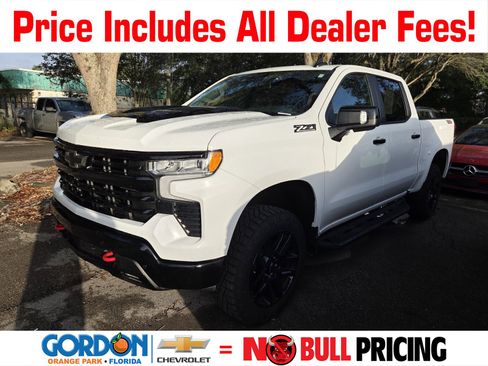Used 2026 Chevrolet Silverado 1500 LT Trail Boss w/ LT Trail Boss Premium Package AWD/4WD image 1