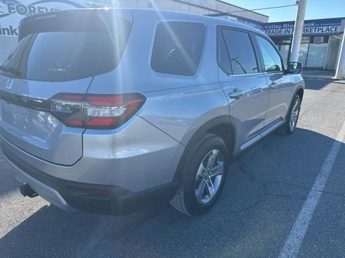 Certified 2025 Honda Pilot EX-L image 20