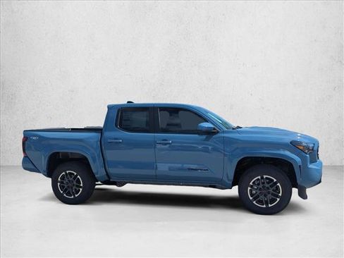 Used 2026 Toyota Tacoma TRD Sport RWD image 4