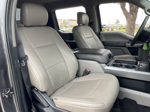 Used 2020 Ford F250 XLT w/ XLT Premium Package AWD/4WD image 25