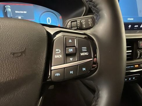 Used 2023 Ford Escape Active w/ Tech Pack #2 AWD/4WD image 16