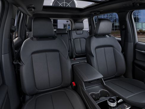 New 2026 Jeep Grand Cherokee Limited Reserve AWD/4WD image 16
