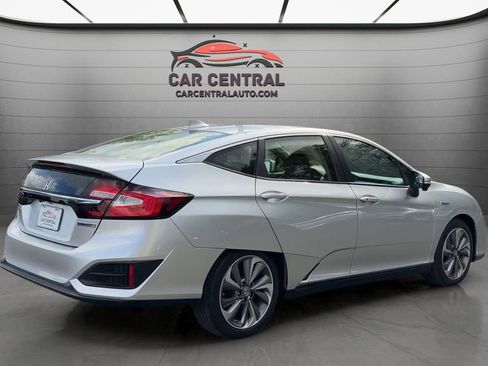 Used 2020 Honda Clarity Plug-In Hybrid image 6