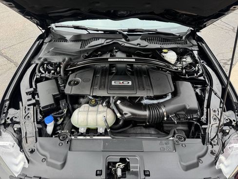 Used 2023 Ford Mustang GT Premium w/ GT Performance Package RWD image 4