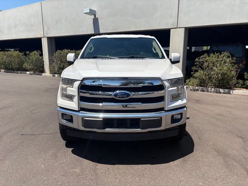 Used 2017 Ford F150 Lariat w/ FX4 Off-Road Package AWD/4WD image 4