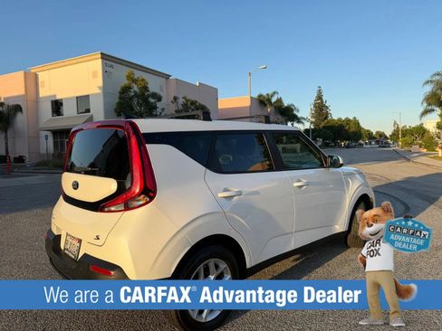 Used 2021 Kia Soul S FWD image 3