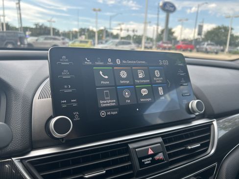 Used 2019 Honda Accord Sport image 18