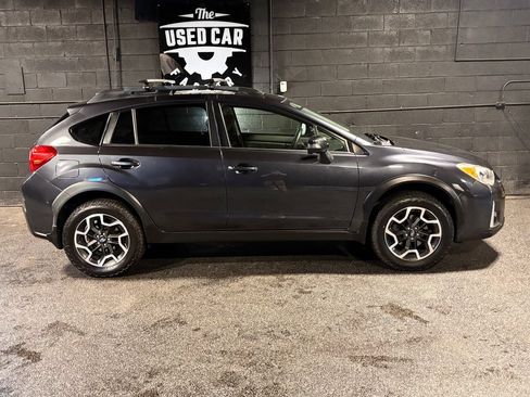 Used 2016 Subaru Crosstrek 2.0i Limited AWD/4WD image 8