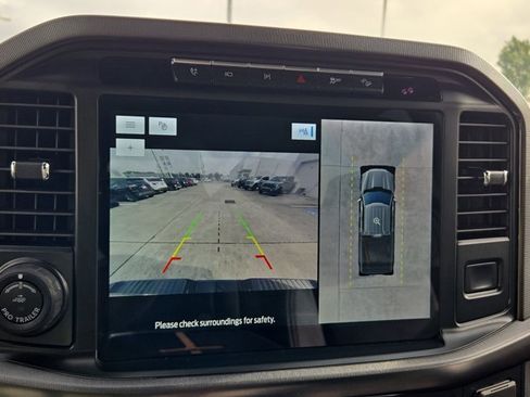 Used 2022 Ford F150 Platinum w/ Equipment Group 701A High AWD/4WD image 14