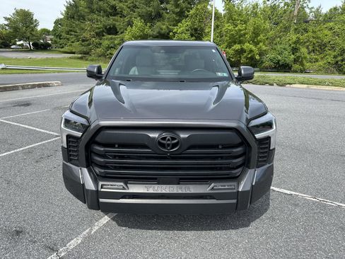 Used 2025 Toyota Tundra SR5 w/ SR5 Premium Package AWD/4WD image 3