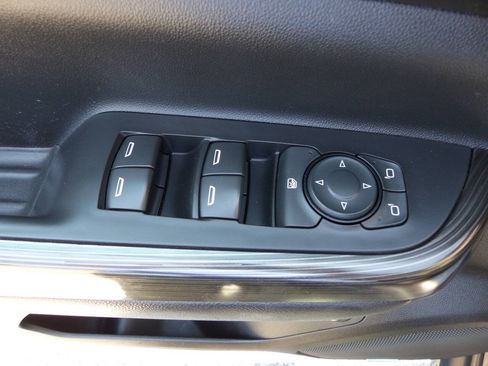 Used 2017 GMC Acadia SLT AWD/4WD image 22