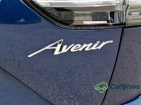 Certified 2023 Buick Envision Avenir AWD/4WD image 32