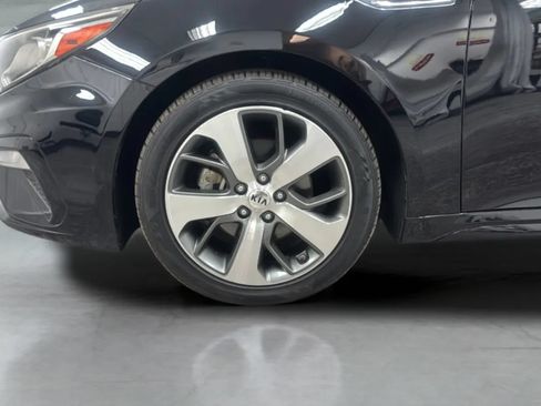 Used 2019 Kia Optima S w/ S Panoramic Sunroof Package FWD image 29