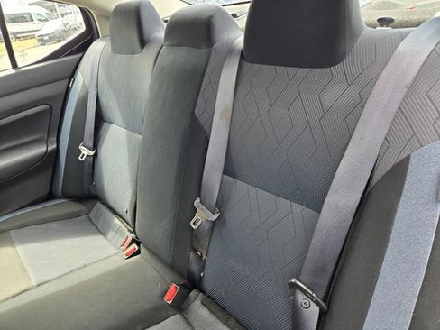 Used 2024 Nissan Versa SV FWD image 10