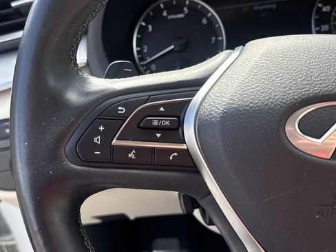 Used 2021 INFINITI QX50 Essential w/ Convenience Package image 24