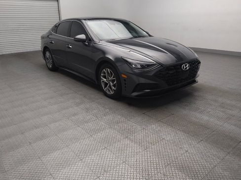 Used 2022 Hyundai Sonata SEL w/ Convenience Package FWD image 13