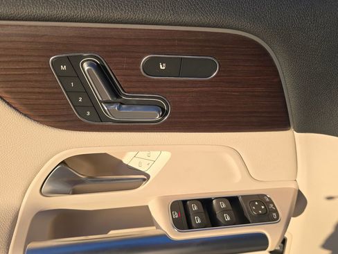 Certified 2026 Mercedes-Benz GLA 250 4MATIC image 29