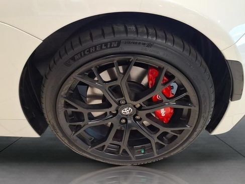 Used 2025 Toyota GR86 Premium w/ Performance Package RWD image 24