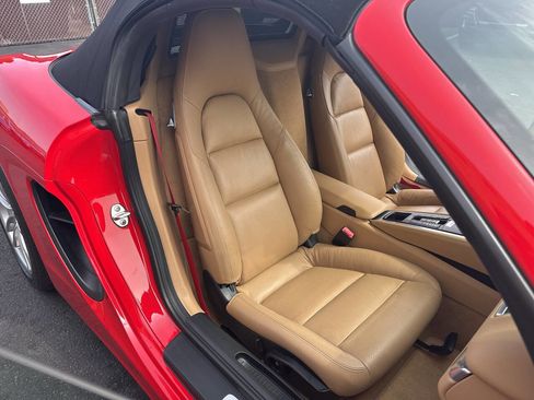 Used 2013 Porsche Boxster image 28