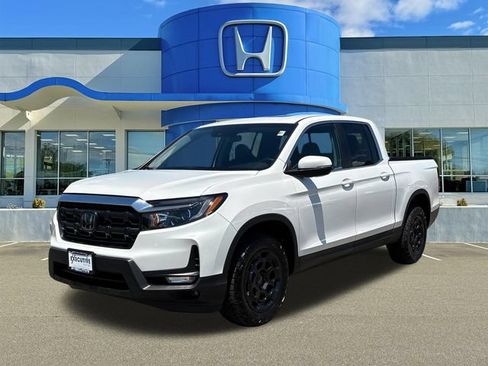 Used 2025 Honda Ridgeline RTL+ image 5