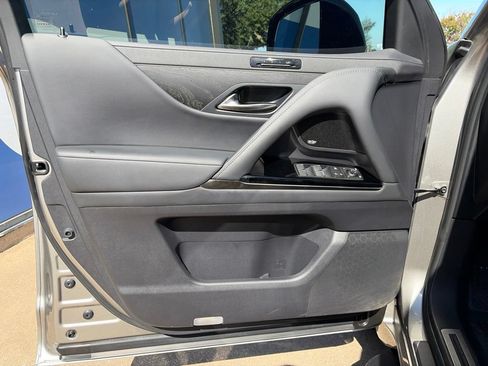 Used 2024 Lexus LX 600 4WD w/ Appearance Package image 24