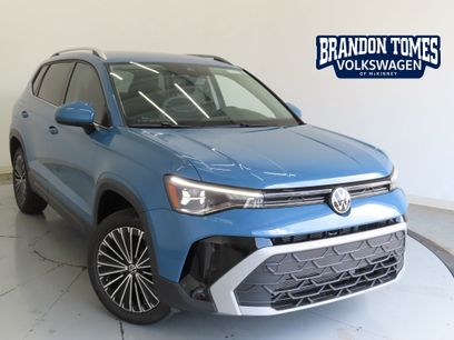 New 2025 Volkswagen Taos SE