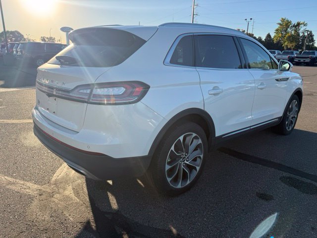 Used 2022 Lincoln Nautilus Reserve w/ Equipment Group 201A FWD image 10
