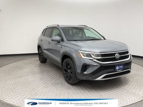 Certified 2024 Volkswagen Taos SEL AWD/4WD image 8