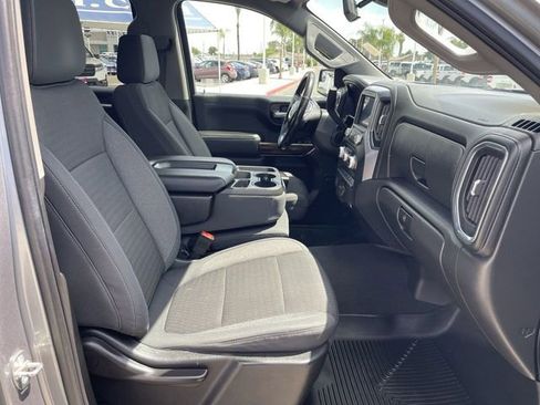 Used 2020 GMC Sierra 1500 SLE w/ SLE Value Package RWD image 27