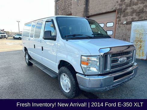 Used 2014 Ford E-350 and Econoline 350 XLT image 1