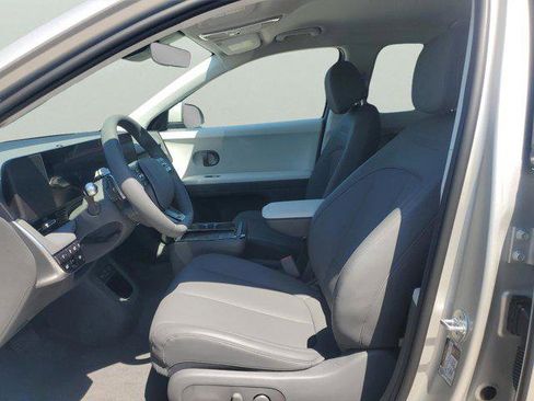 New 2025 Hyundai Ioniq 5 SEL image 15