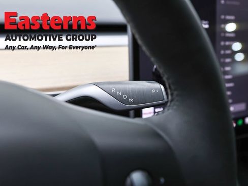Used 2023 Tesla Model 3 Standard Range RWD image 12
