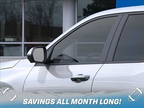 New 2026 Chevrolet Equinox LT w/ Safety and Technology Package FWD image 12