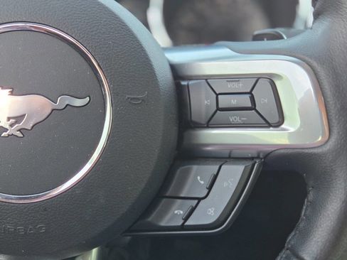 Used 2017 Ford Mustang GT Premium image 17