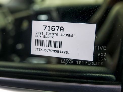 Used 2021 Toyota 4Runner Limited image 29