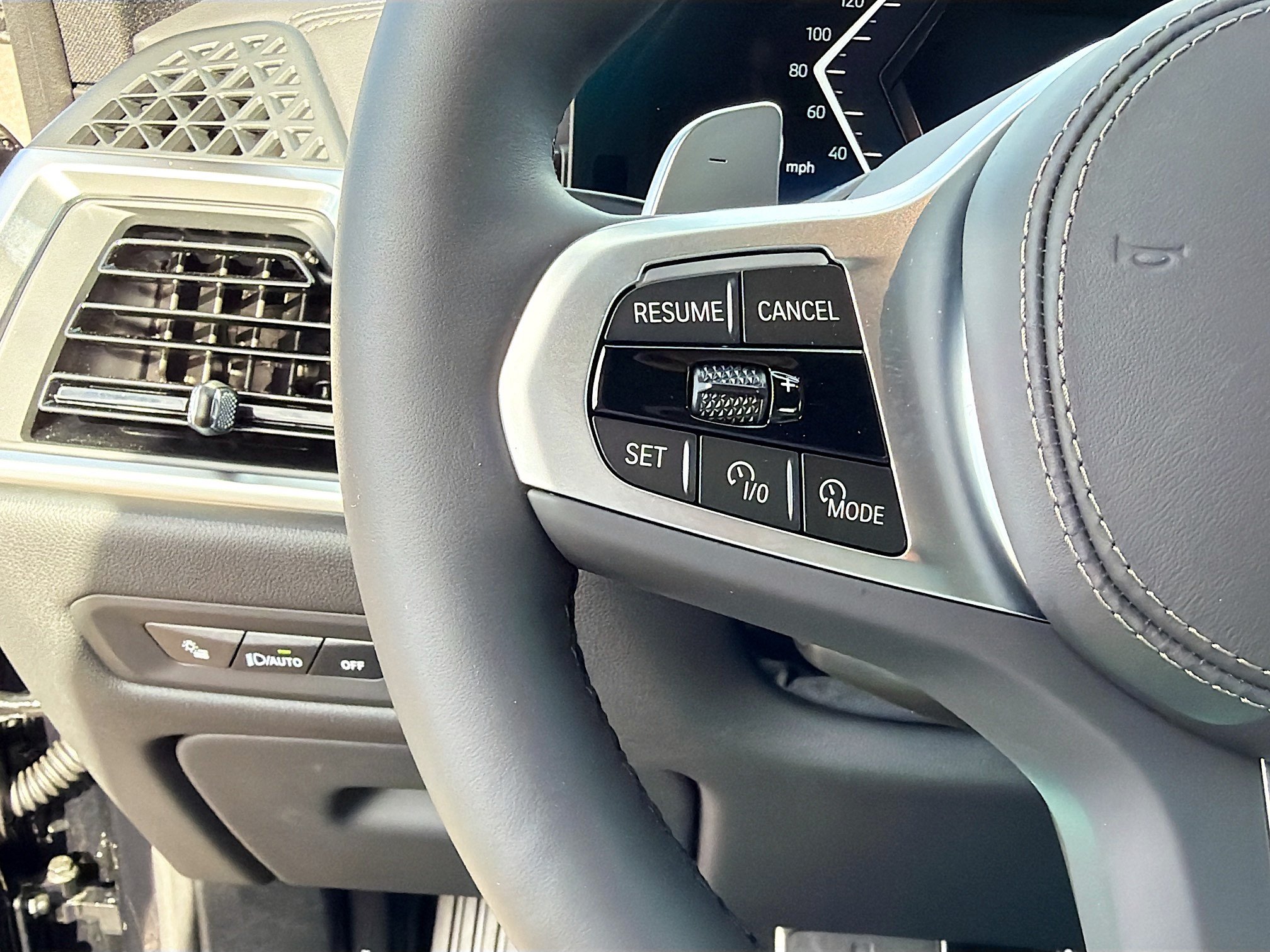 New 2026 BMW X5 sDrive40i w/ M Sport Package RWD image 37
