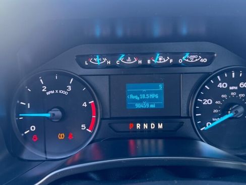 Used 2020 Ford F250 XL w/ Power Equipment Group image 3