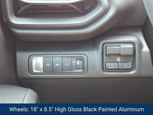 New 2026 Chevrolet Silverado EV W/T AWD/4WD image 13