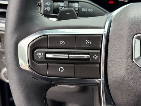 Used 2026 GMC Yukon Elevation AWD/4WD image 25