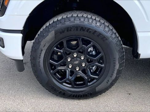 Used 2025 Ford F150 XLT w/ Equipment Group 302A MID AWD/4WD image 8
